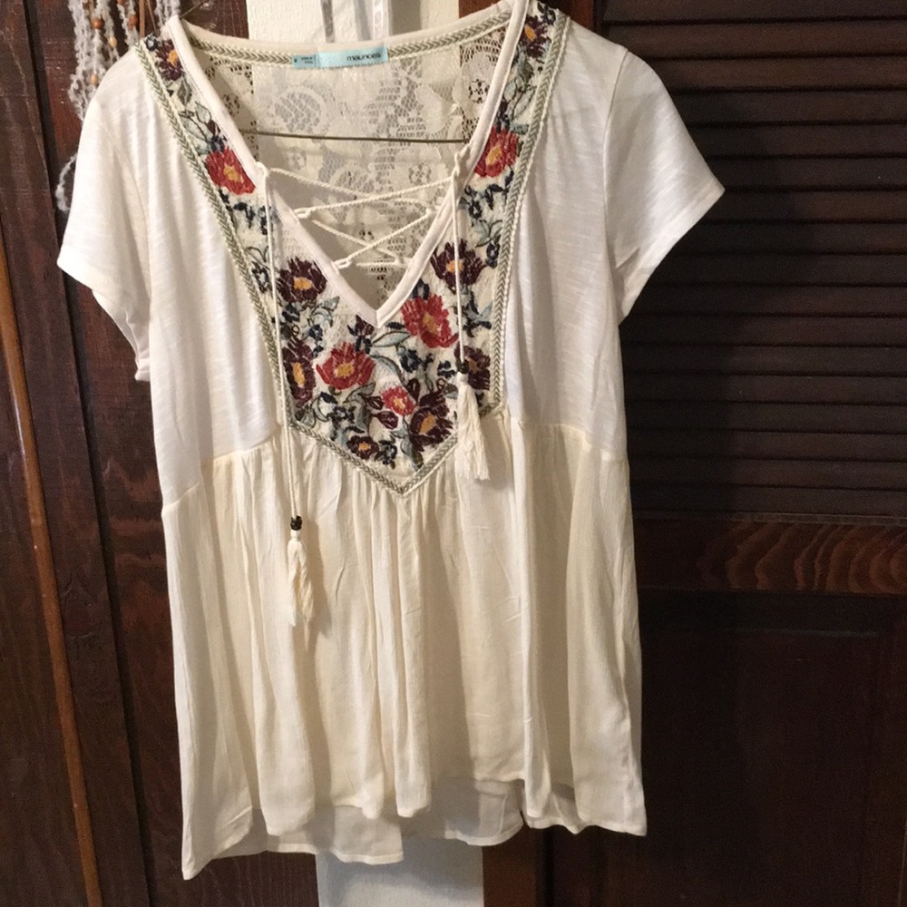 Boho chic lightweight small top